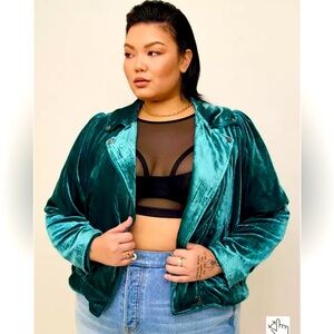Torrid Emerald Velvet Women's Jacket